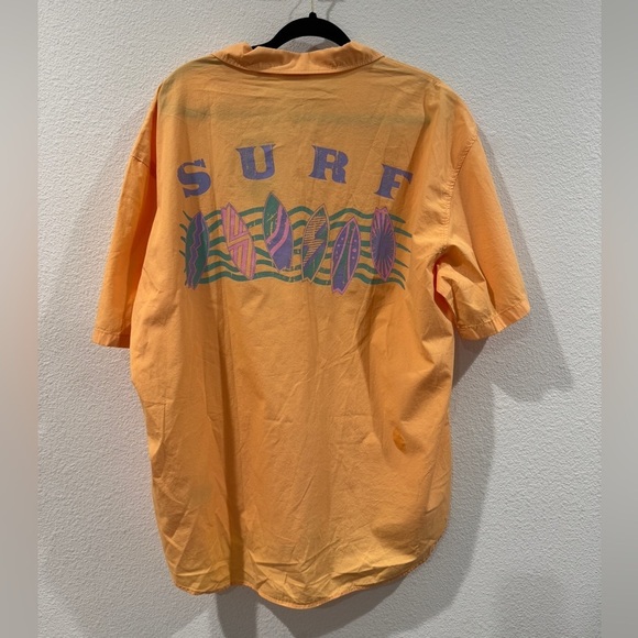 NWT QUIKSILVER X STRANGER THINGS THE MIKE SHORT SLEEVE SHIRT MOCK ORANGE Size L - Picture 9 of 16